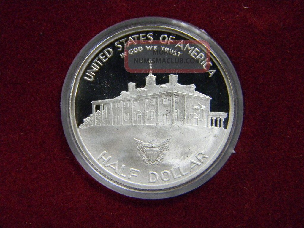 1982 George Washington Commemorative Silver Half Dollar Coin