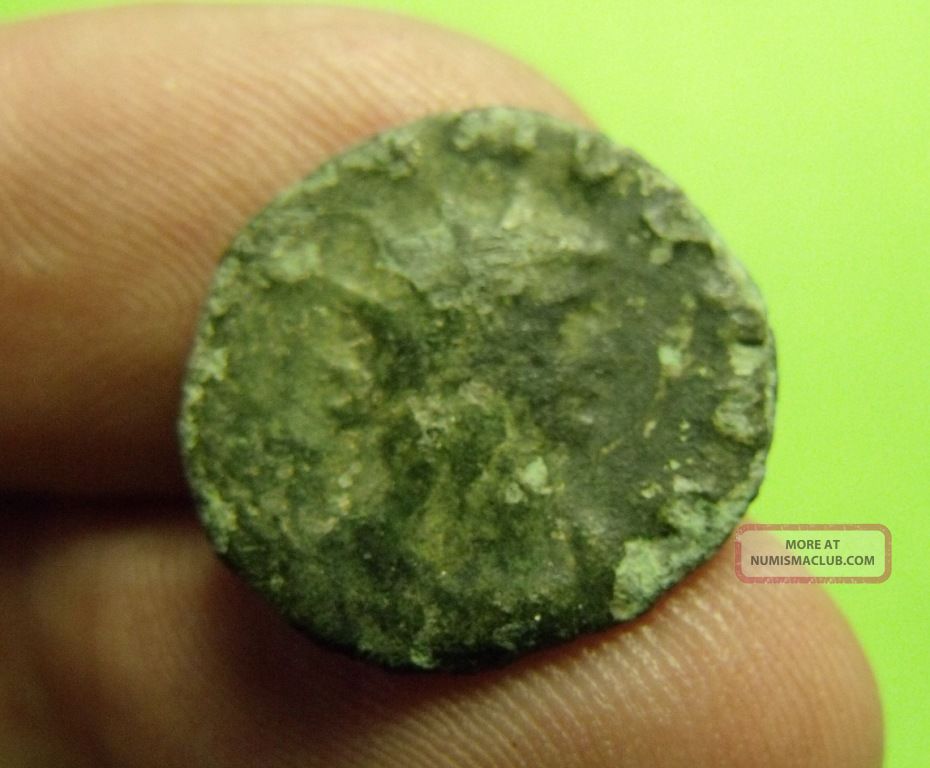 Ancient Roman Bronze Coin.  Gallienus,  253 - 268 Ad.  [3] Coins & Paper Money photo