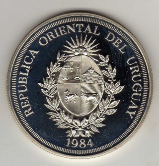 Uruguay 2000 Pesos 1984 Shield,  Silver Unc. photo