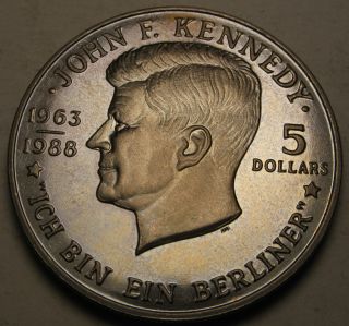 Niue 5 Dollars 1988 - Copper/nickel - John F.  Kennedy - Elizabeth Ii - Aunc 842 photo
