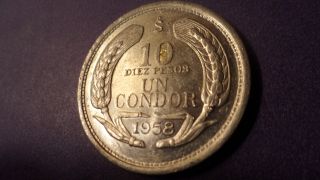 Chile 1958,  Ten Pesos Un Condor,  Details. photo