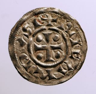 31: Medieval France - Normandie,  Richard I : 943 - 996 - Hammered Silver Denier photo