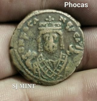 Phocas 602 - 610 Ad Ae Follis Constantinople,  Reverse Large M photo