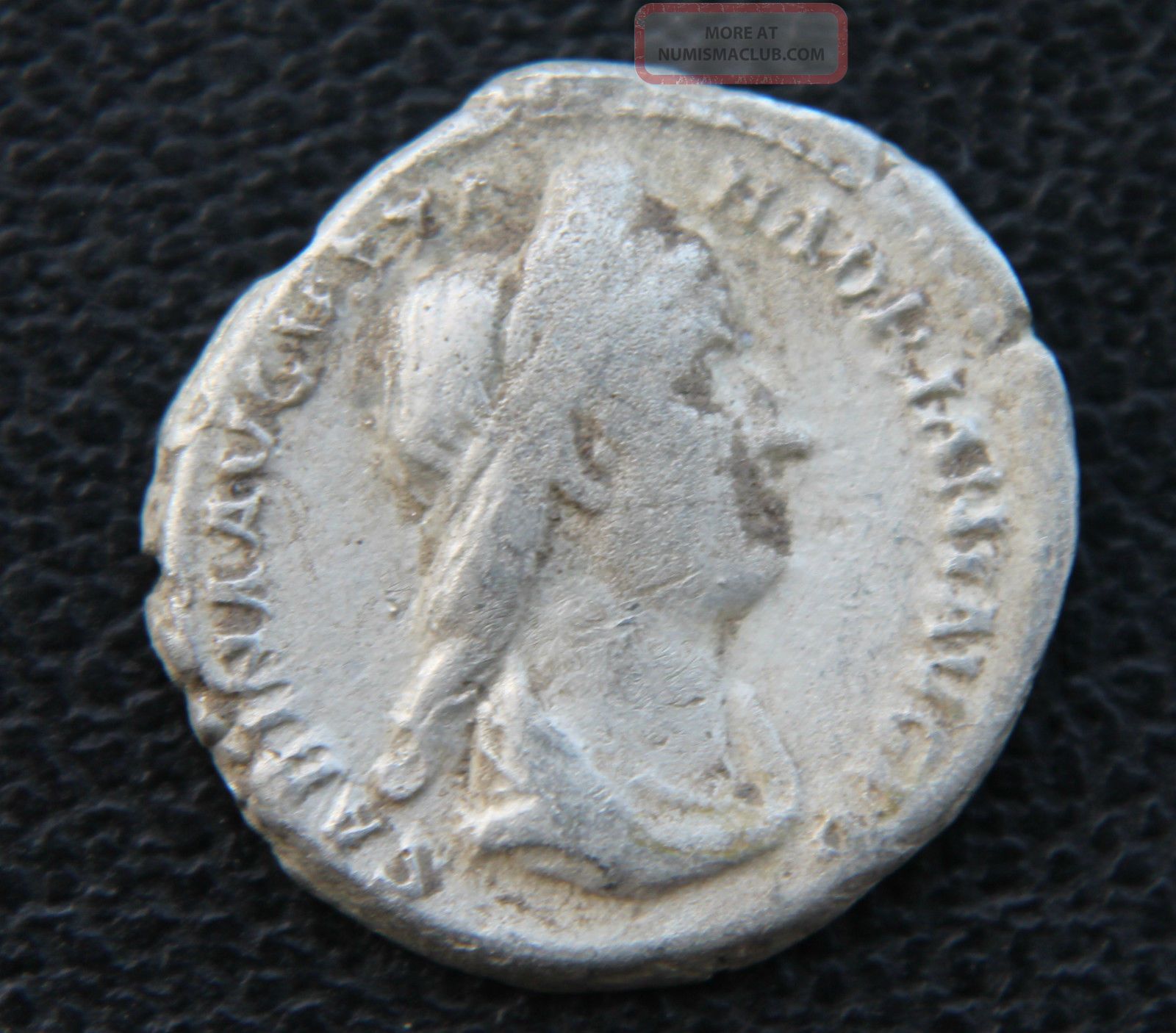 Roman Silver Denarius Of Sabina 128 - 136 Ad Rev:vesta