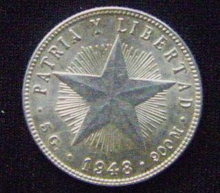 . 900 Silver 1948 Veinte 20 Centavos National Arms & Star Circ Km 13.  2 804 photo