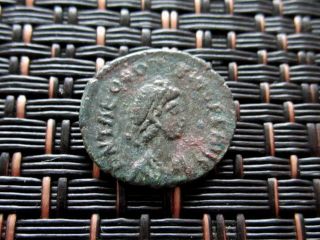 Theodosius I 379 - 395 Ad Victory And Captive Siscia Ancient Roman Coin photo