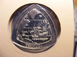 Bermuda Dollar,  1998,  Triangular Shaped Coin,  Uncirculated photo