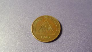 Nicaragua 1940,  One Centavo.  - Duper Vintage Coin. photo
