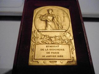 Bronze Medal By H.  Kautsch - Confederation Of A Butchers ' S Shop Paris - 1952 photo