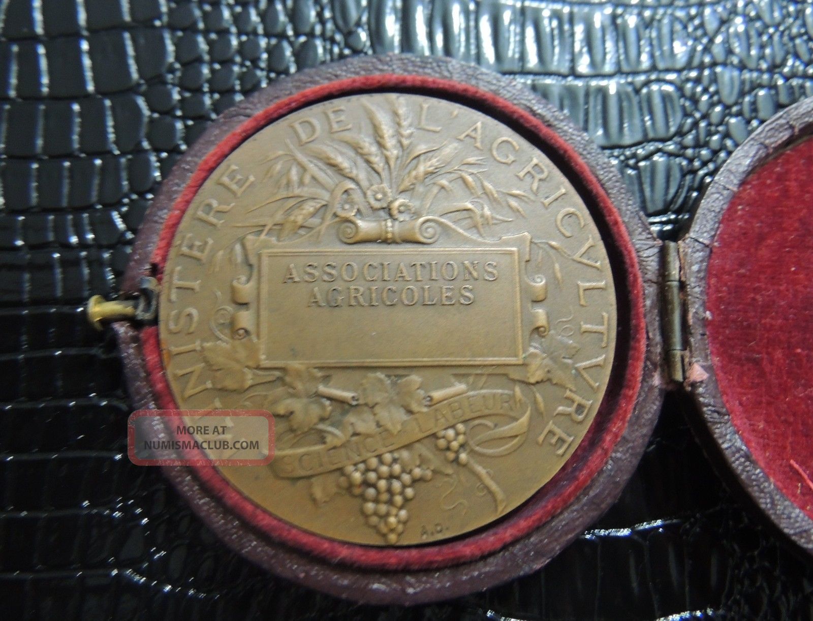 Médaille D'Agriculture Française En Bronze Signée Alphée Dubois – XIXe