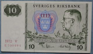 Sweden 10 Kronor Banknote 1972 - Unfolded - Gustav Vi Adolf P - 52c photo