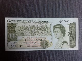 St Helena,  1 Pound,  1981,  Unc photo