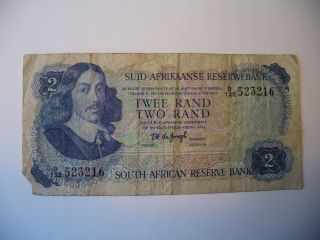 South Africa 2 Rand Bill - Circulated - Paper Money photo