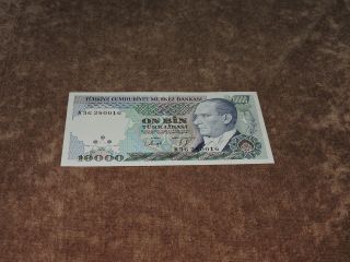 Turkey 10000 Lira,  L.  (1989),  P - 200,  Unc photo