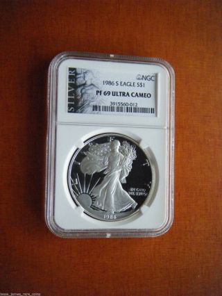 1986 American Silver Eagle Proof 69 Ultra Cameo,  Ngc Graded. photo