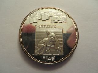 1 Oz Silver Art Round, .  999 Fine,  1988 Seoul Olympics,  Wrestling photo