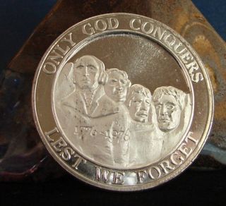 1 Oz.  Silver Trade Unit Troy Ounce.  999 Fine Silver Round Bullion Coin photo