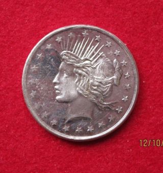 One Ounce Silver Round photo