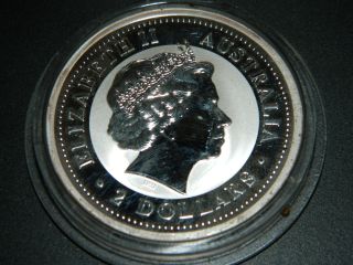 2000 Elizabeth Ii Australia $2 2 Oz 999 Silver Dragon Round.  Gs518 photo