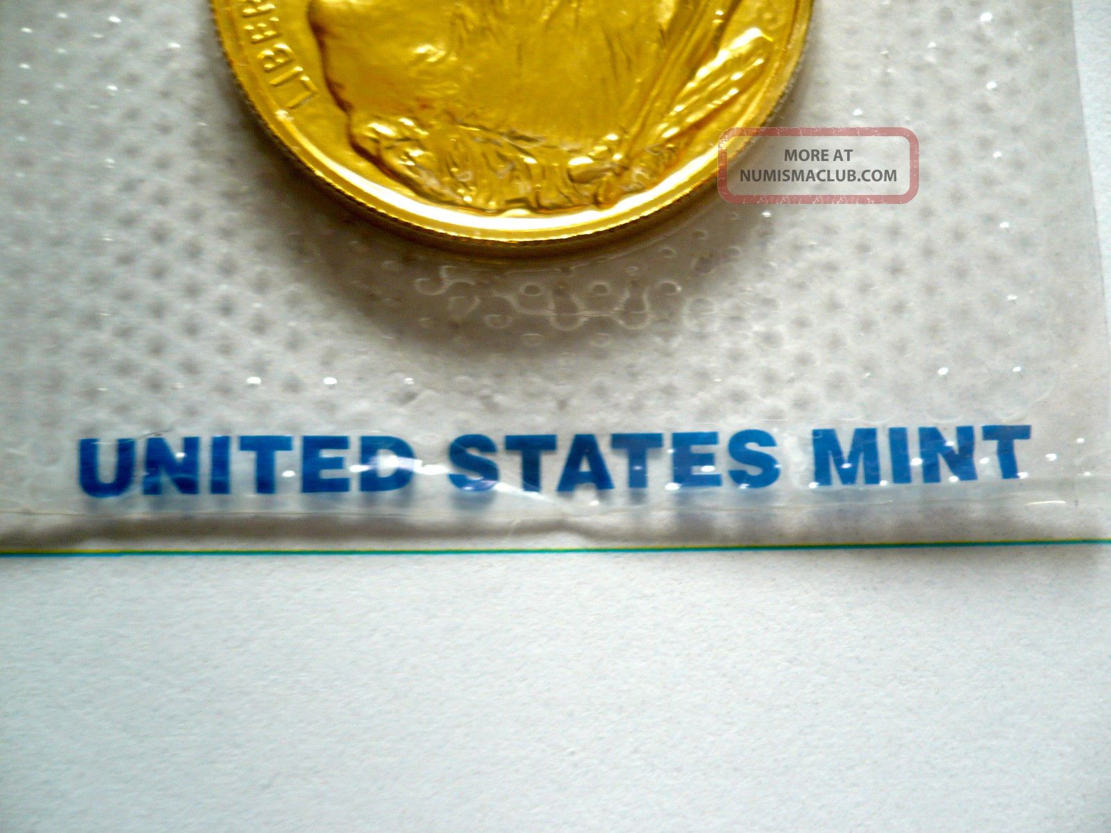 2010 American Buffalo One Ounce Gold Coin - - - Nr