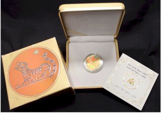 2010 Canada $150 Gold Hologram - Year Of The Tiger photo