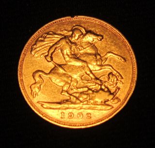 1902 - 22ct Gold Half Sovereign photo