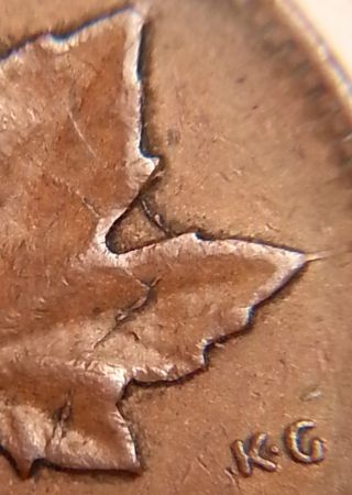 Error Coin 1943 Die Damage On Upper Right Leaf George Vi Canada Penny R87 photo