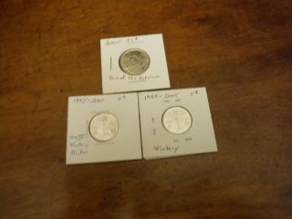Canada 2005 25cent Coin And 2 - 1945 - 2005 Wwii Victory Nickels photo
