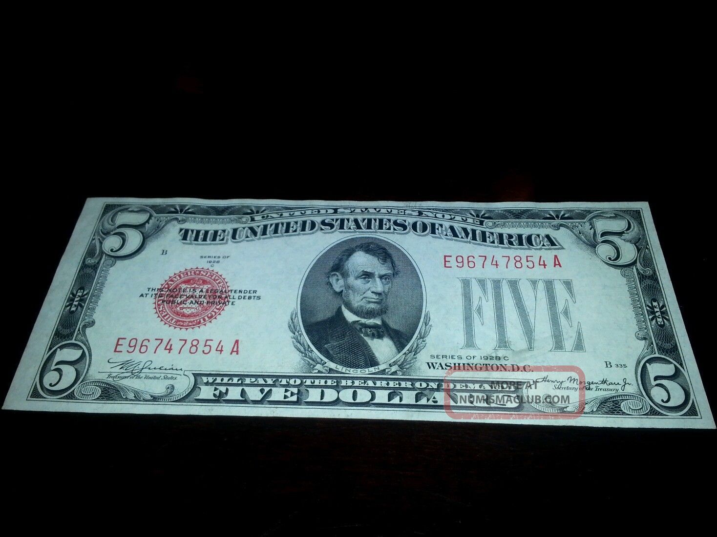 Red Note Money 1928 - C $5 United States Red Seal Note Circulated Crisp