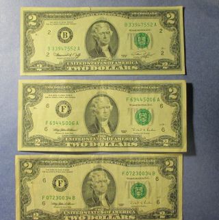 U.  S.  Two Dollar Paper Bills Total Of 6 = 1976 (4) & 1995 (2) photo