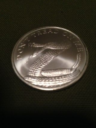 2015 Don ' T Tread On Me - Bu 1 Oz.  999 Fine Silver.  Coin Round Bullion photo