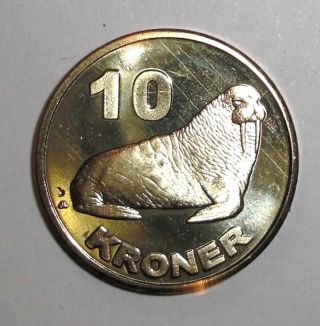 2010 Greenland 10 Kroner,  Walrus,  Animal Wildlife Coin photo