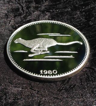 Equatorial Guinea 2000 Ekuele Silver Proof,  1980,  Cheetah,  1000 Minted photo