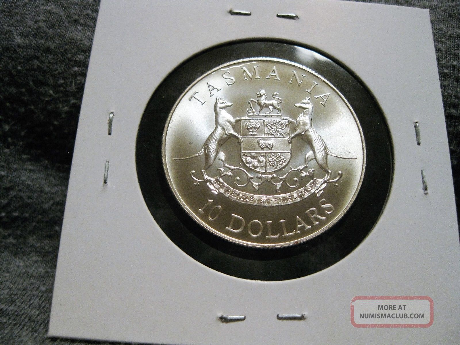 Australia 10 Dollars 1991 Tasmania.  925 Silver $10 Tasmanian Tiger Australia photo
