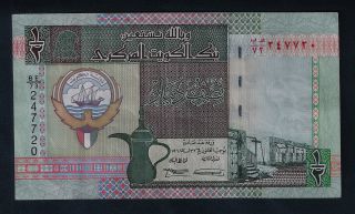 Kuwait Banknote 1/2 Dinar 1994 Vf, photo