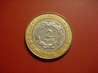 Argentina 2 Pesos,  2011 Coin photo