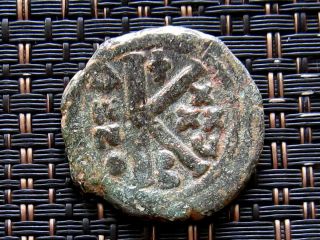 Justinian I 527 - 565ad Ae Half - Follis Large 