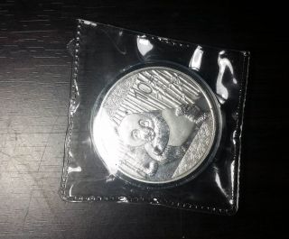 2015 China 1 Oz Silver Chinese 10 Yuan Panda Coin photo