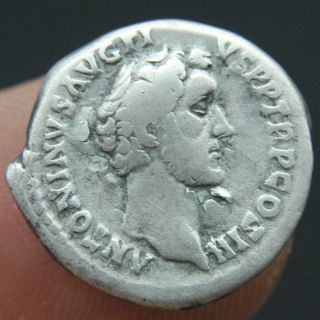 Roman Silver Denarius Of Antoninus Pius.  138 - 161 Ad Rev: Concordia F, photo