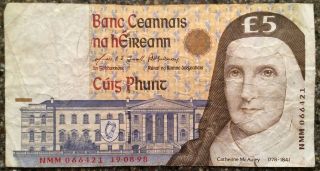 Central Bank Of Ireland Republic 5 Pounds Note 1998 Circulated Foreign Currency photo