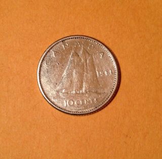 1961 Canada 10 Cents Ef,  Dime Silver Young Queen Elizabeth O Tax photo