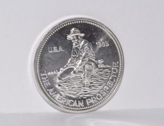 1 Oz The American Prospector.  999 Fine Silver 1985 C838 photo