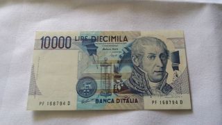 Italy 10,  000 Lire P112c,  1984 Banknote,  Volta - Unc photo