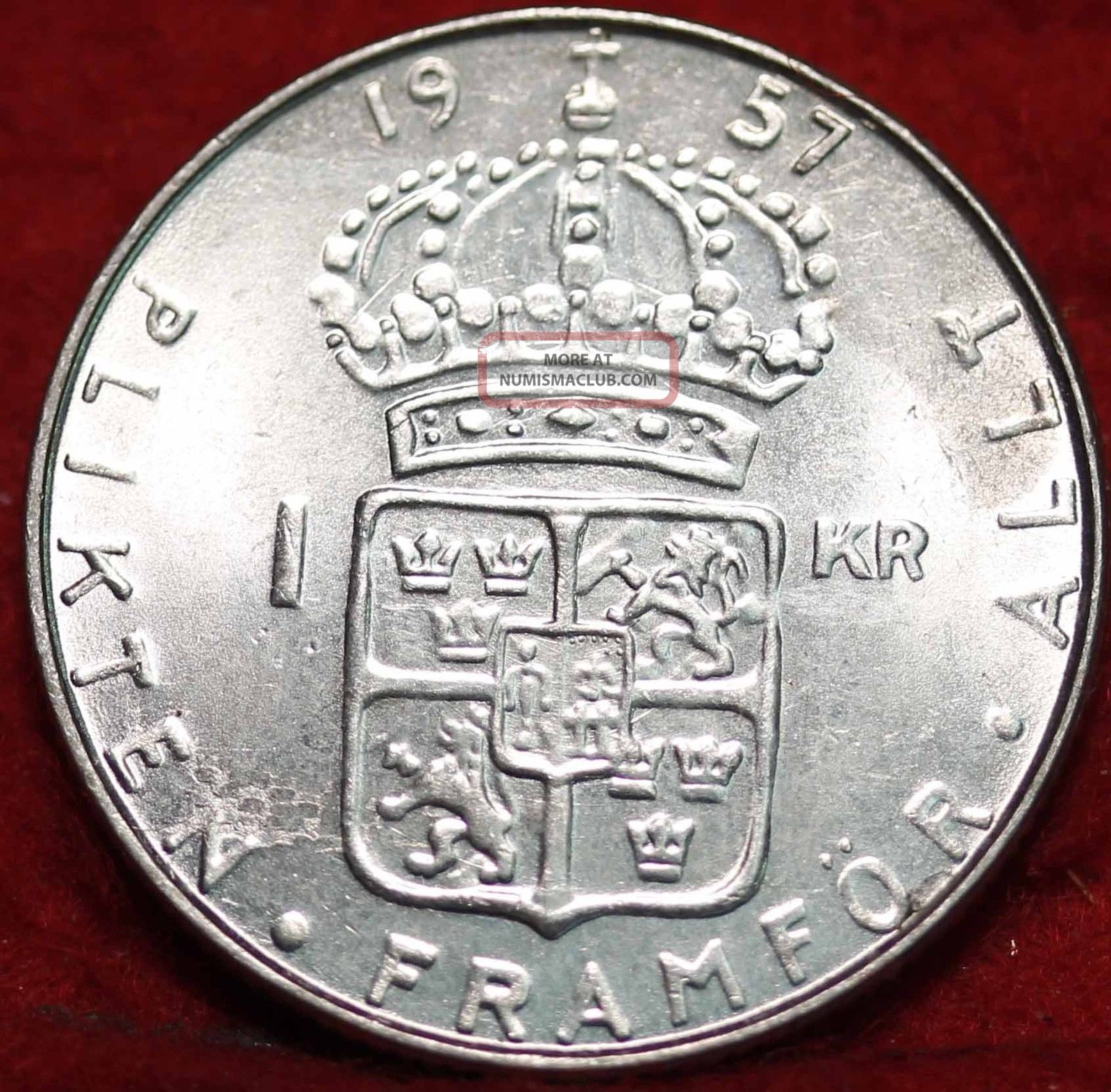 1957 Sweden Silver 1 Krona Foreign Coin S/h