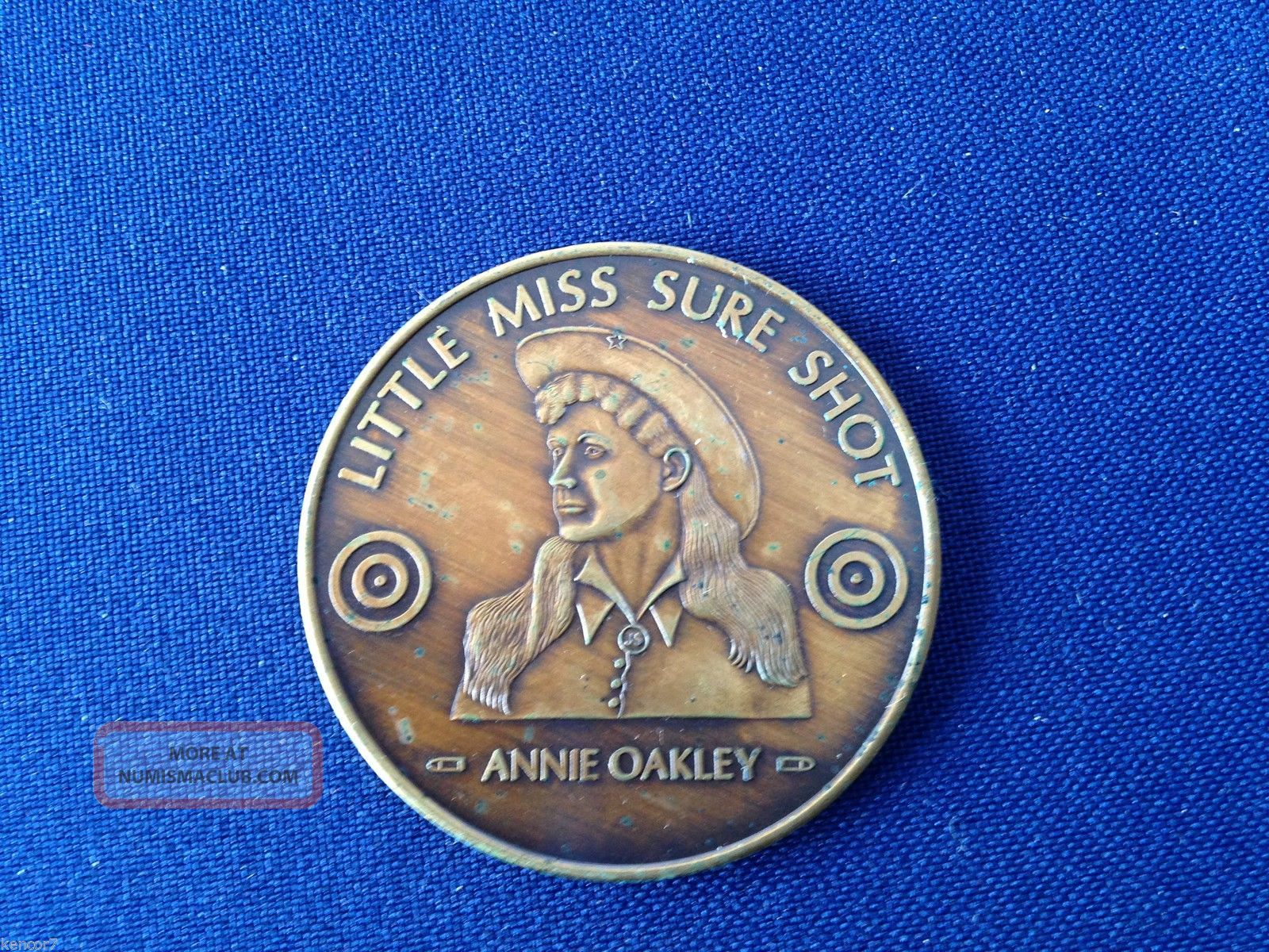 1971 Annie Oakley Little Miss Sure Shot Bronze Art Medal P2193