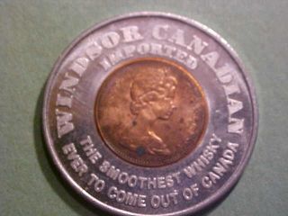 1970 Encased Canadian Cent Windsor Canadian Whishey 35 Mm Alu - Copper photo