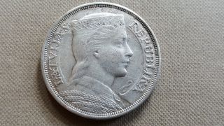 Latvia 5 Lati 1929 Silver Coin photo