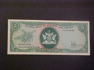 1964 Trinidad And Tobago Paper Money - 5 Dollars Banknote photo