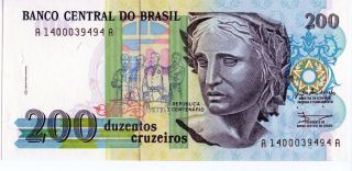 Brazil 1990 200 Cruzeiros Currency Unc photo