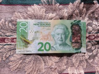 Zealand Banknote 2016 Edition Twenty Dollars photo